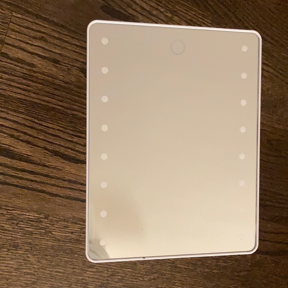 Mirror - Picture 3 of 3